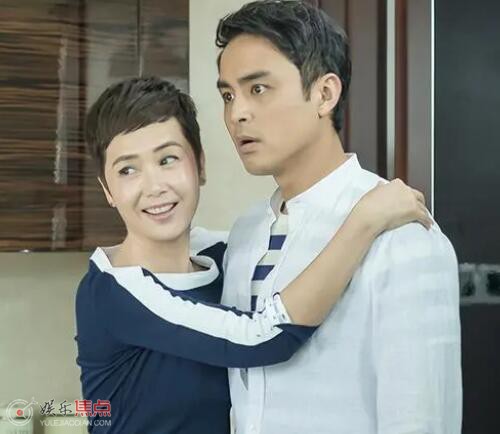 明道直播回应与蒋雯丽演情侣