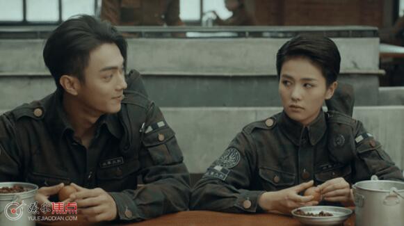 烈火军校白鹿真的剪短发了吗