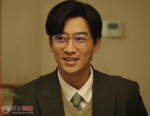 尘封十三载是根据小说改编的吗
