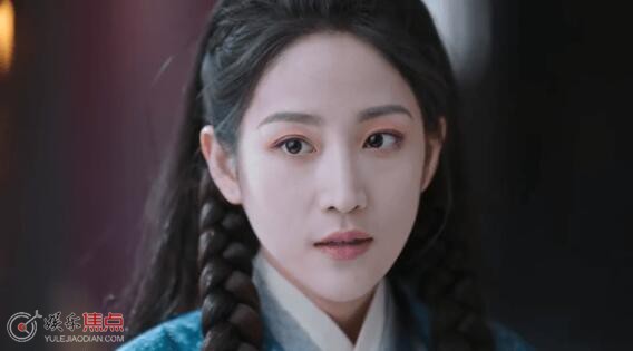 长月烬明月莹心怎么疯的