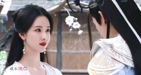 长月烬明公冶寂无喜欢妹女吗
