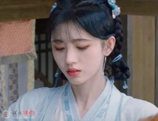 花戎魏凌月魏枝魏静月关系如何