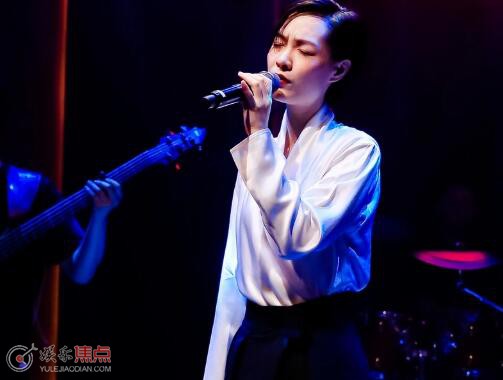 余超颖在哪个酒吧驻唱