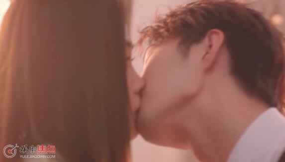 套路先生请指示莫素情和谁在一起了