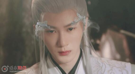 长相思相柳为什么要小夭的血