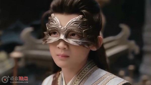 莲花楼面具小孩是谁