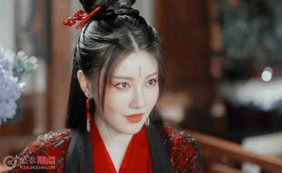李莲花和角丽谯是亲戚吗