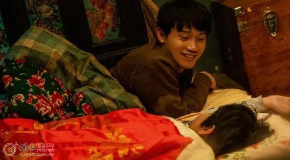 父辈的荣耀梁凤霞官配是谁