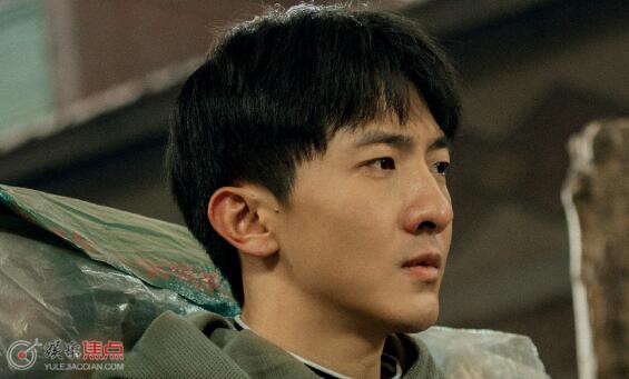 父辈的荣耀刘自强谁演的