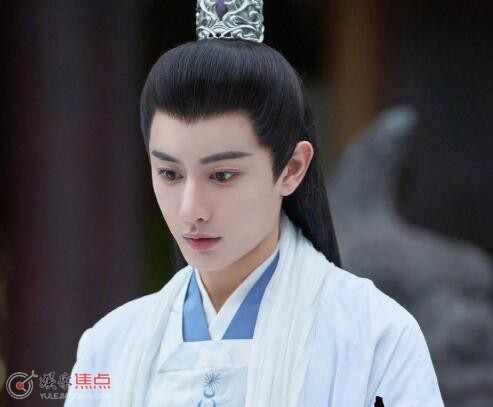 烬相思容钰是傻子吗