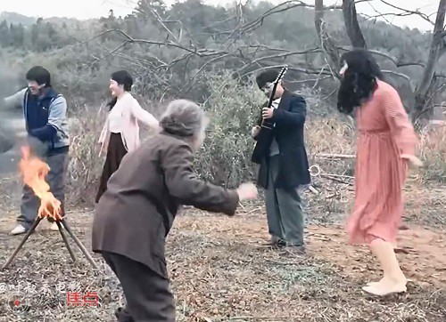 河边的错误许亮朋友是凶手吗