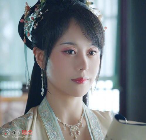 叶晞月履历简介不简单