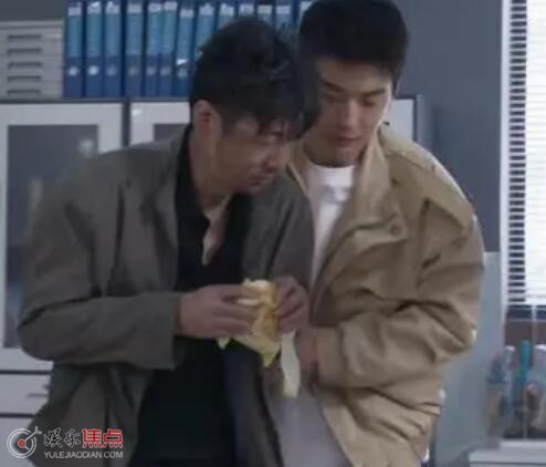 黑白密码老枪真实身份介绍