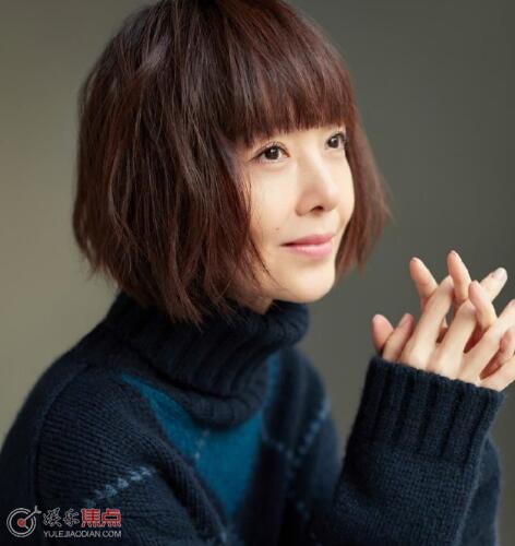 阿云嘎鲁豫相差多少岁