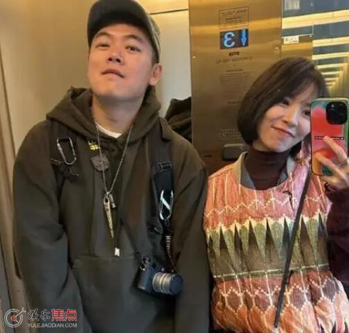 黄雅莉生子