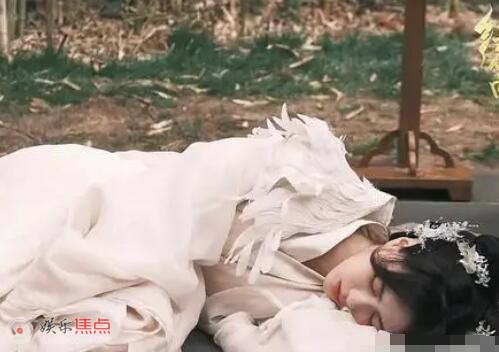 红衣醉改编哪部小说