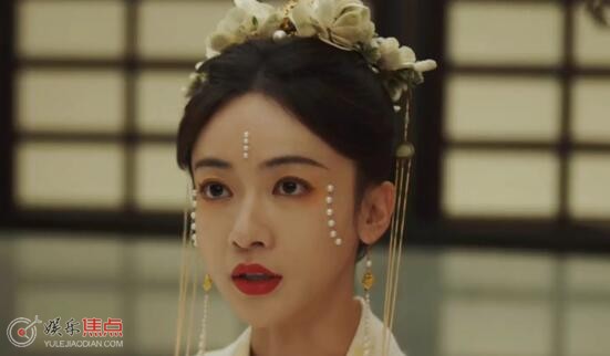 墨雨云间薛芳菲为什么叫薛狸