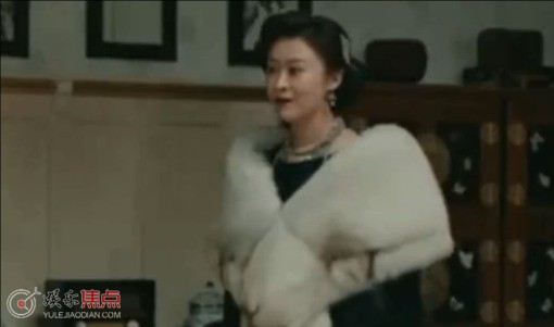 冰雪谣米岚的妈妈是谁扮演的